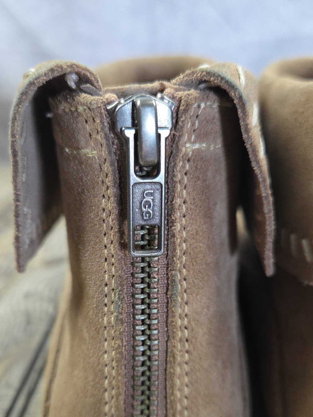 UGG Varney Suede Moccasin Ankle Boots Boho Zip Back Tan Womens Size 8 - Picture 4 of 9